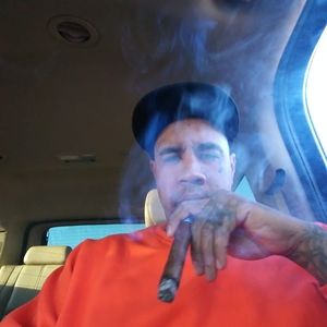 Meet your Posher, Dee